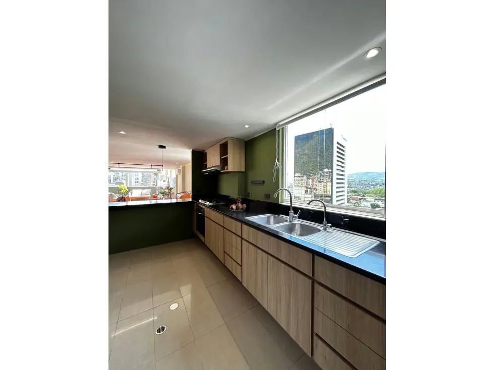 Alqulo apartamento 240m2 Los Palos Grandes 2068 - 13