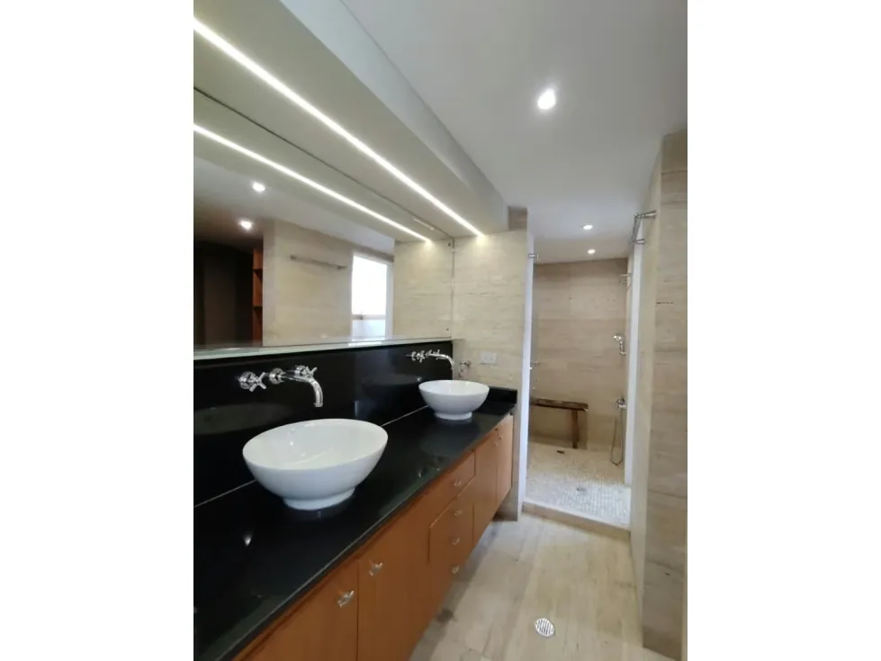 Alqulo apartamento 240m2 Los Palos Grandes 2068 - 36