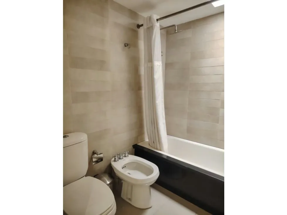 Alqulo apartamento 240m2 Los Palos Grandes 2068 - 40