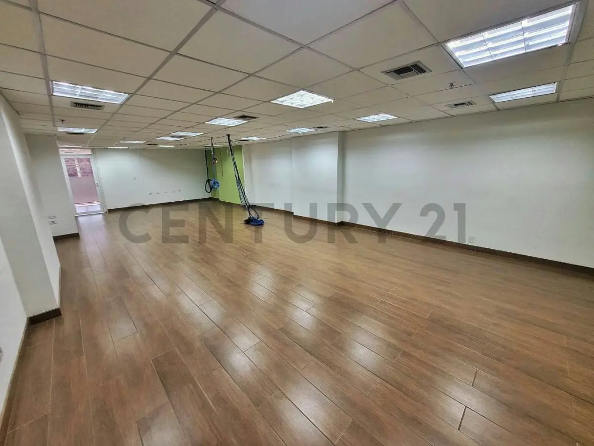 Oficina en Venta en la torre Empresarial BVC - 4