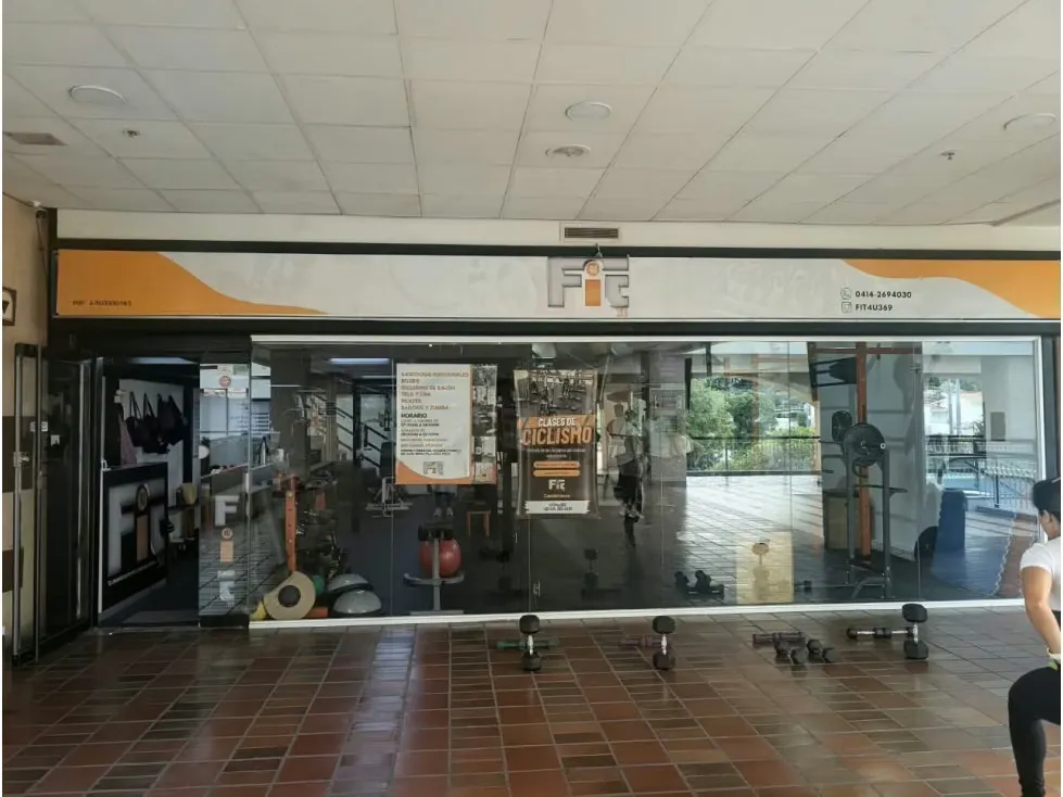 Se vende Local 125m² Prados del Este