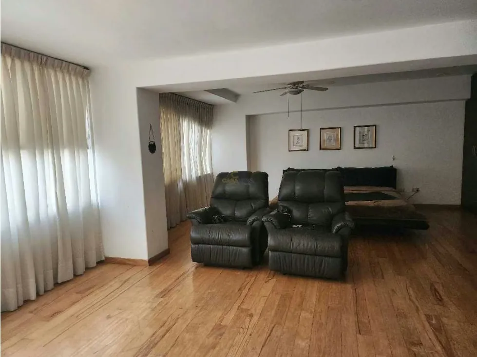 Se vende apto. 310mt2 3 H+S/3B+S y 1/2/3E y Maletero La Lagunita - 30