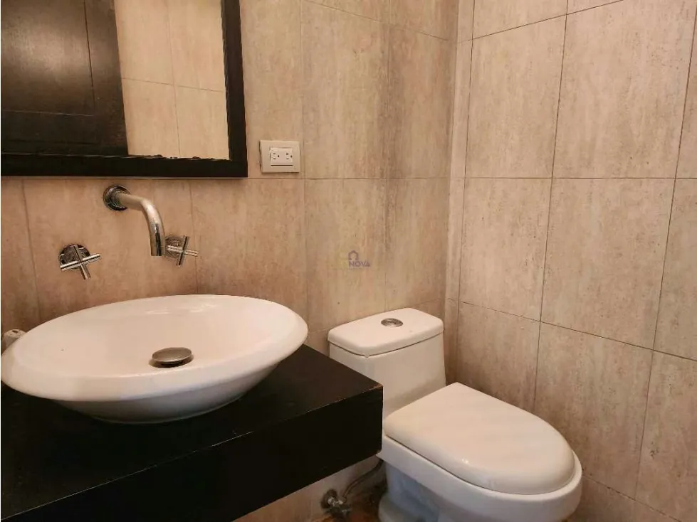 Se vende apto. 310mt2 3 H+S/3B+S y 1/2/3E y Maletero La Lagunita - 9