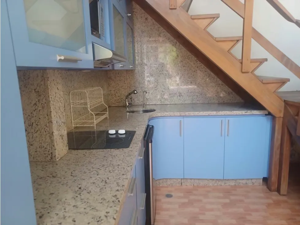 Vendo casa c/anexo en calle cerrada 300m2 Snata Sofia 9509 - 37