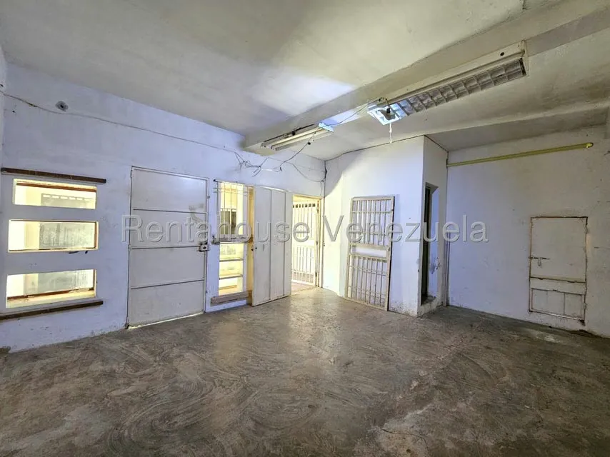 Local Comercial en Alquiler en Centro, Lara - 10