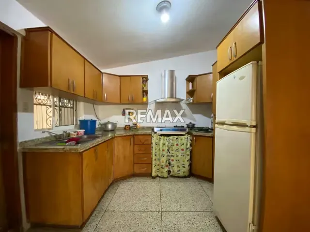 TOWNHOUSE EN LA URBANIZACION SAN RAFAEL, ZONA OESTE - 15