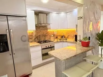 En venta Apartamento moderno en el C.R. Casa Sol, en Puerto La Cruz - 5