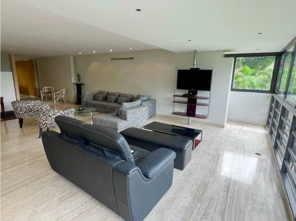 En Venta Apartamento en Los Chorros. Sucre - Caracas - 4