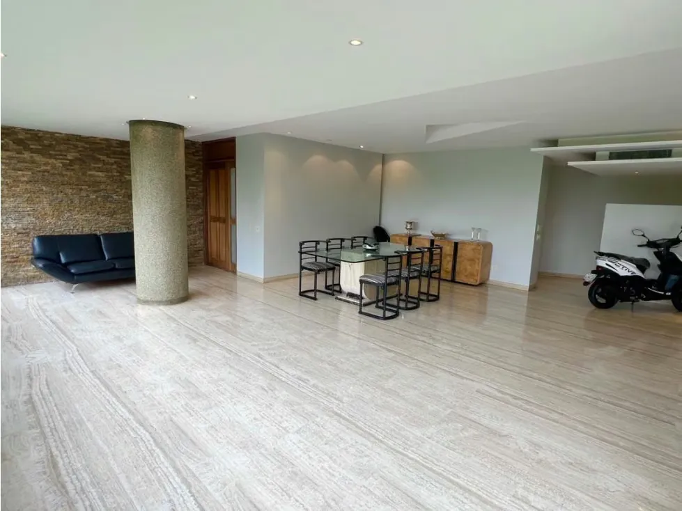 En Venta Apartamento en Los Chorros. Sucre - Caracas - 5