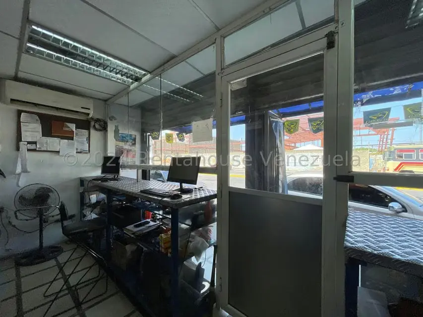 Negocios y Empresas (Automotores) en Venta en Avenida Ayacucho, Aragua - 12