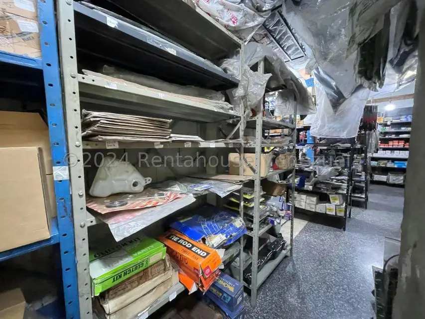 Negocios y Empresas (Automotores) en Venta en Avenida Ayacucho, Aragua - 23