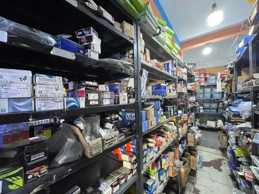 Negocios y Empresas (Automotores) en Venta en Avenida Ayacucho, Aragua - 28