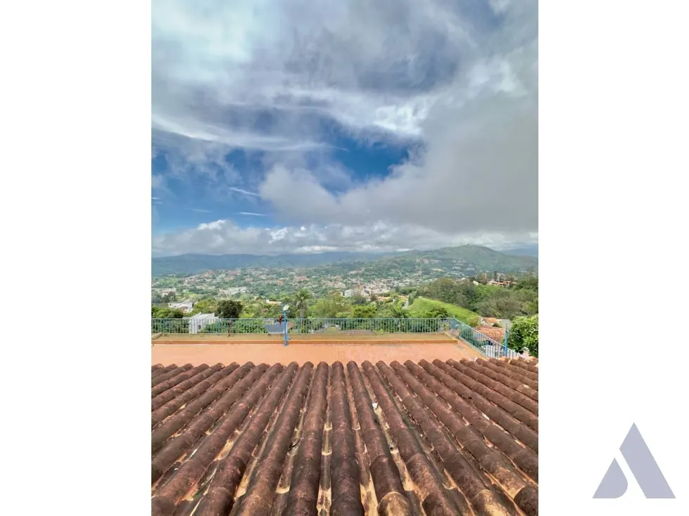 Se vende casa 750m2 La Lagunita 9121 - 3