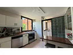View 16