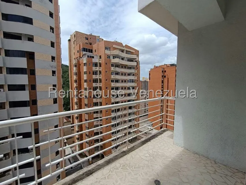Apartamento (1 Nivel) en Alquiler en La Trigaleña, Carabobo - 9