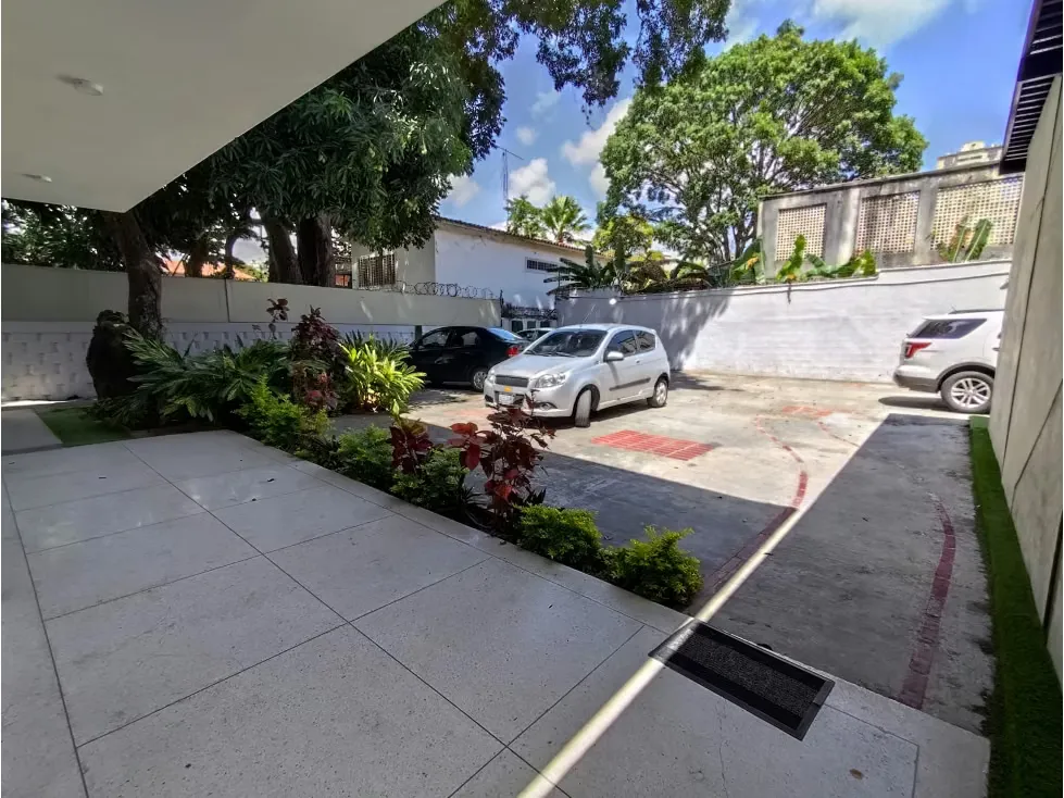 Alquilo casa 400m2 Los Chorros 2847 - 6