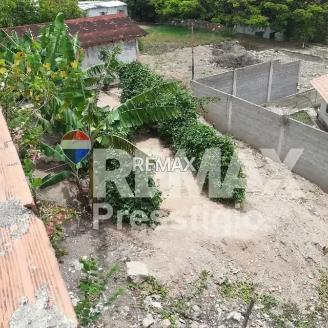 Terreno en Venta en San Juan de Lagunillas