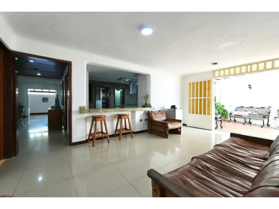 Casa en Los Naranjos con Hermosa Vista y Piscina 5h-6b-5e 360C 497T - 6