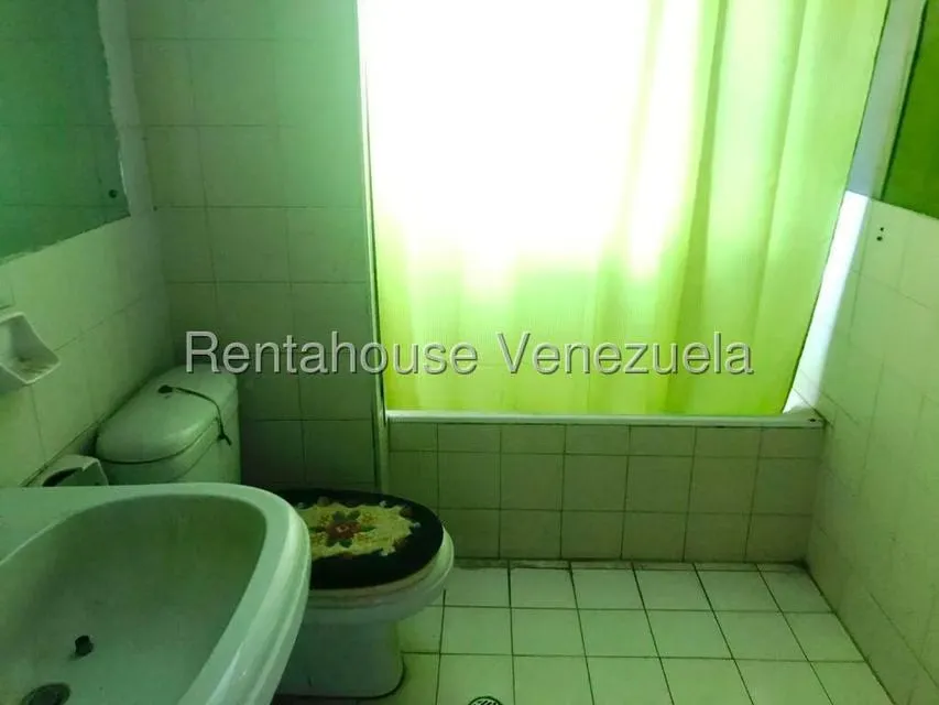 Apartamento (1 Nivel) en Venta en Colinas de Bello Monte, Distrito Metropolitano - 12
