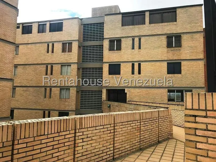 Apartamento (1 Nivel) en Venta en Colinas de Bello Monte, Distrito Metropolitano - 3