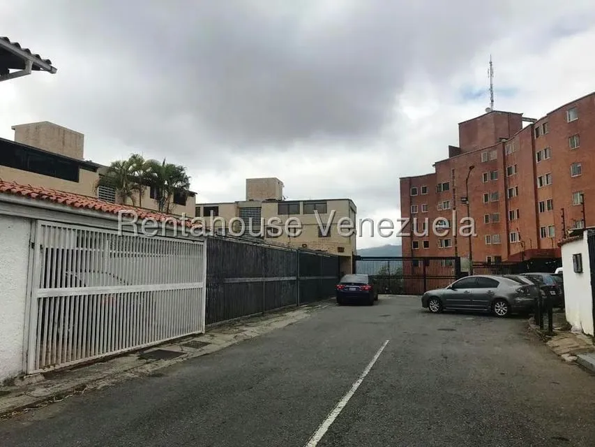 Apartamento (1 Nivel) en Venta en Colinas de Bello Monte, Distrito Metropolitano - 22