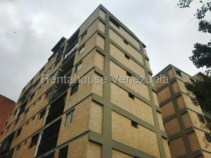 Apartamento (1 Nivel) en Venta en Colinas de Bello Monte, Distrito Metropolitano - 4