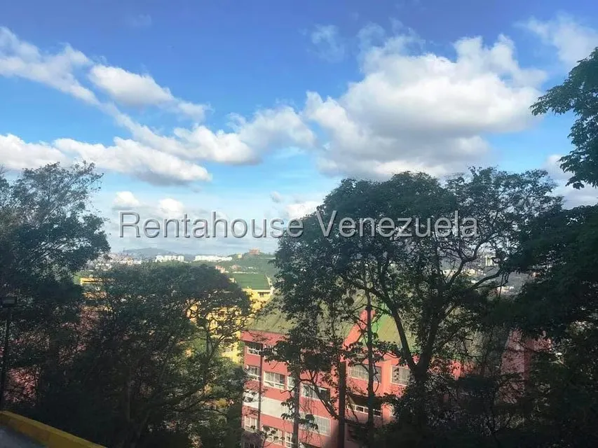Apartamento (1 Nivel) en Venta en Colinas de Bello Monte, Distrito Metropolitano - 10