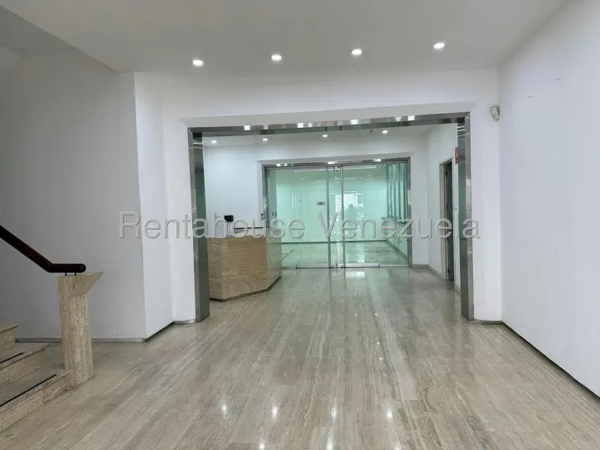 Casa (Duplex) en Venta en Altamira, Distrito Metropolitano - 4