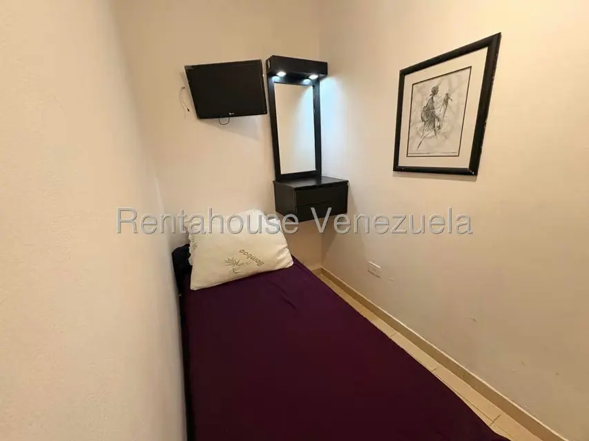 Townhouse (Multiples Niveles) en Venta en Doral Norte, Zulia - 32