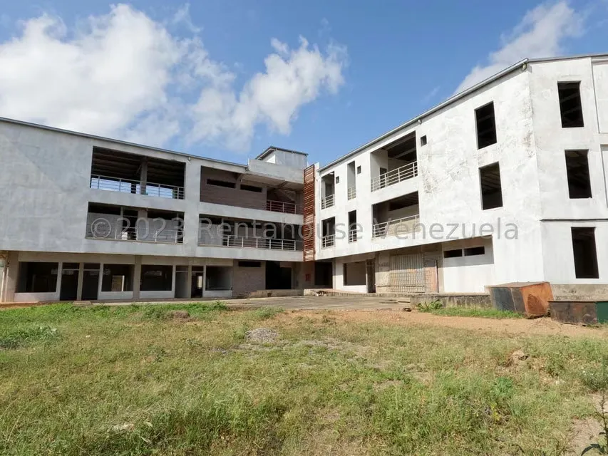Local Comercial en Venta en La Piedad Norte, Lara - 2