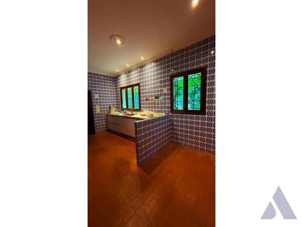 Alquilo casa comercial 500m2 Altamira 9515 - 12