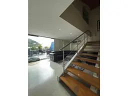 View 2