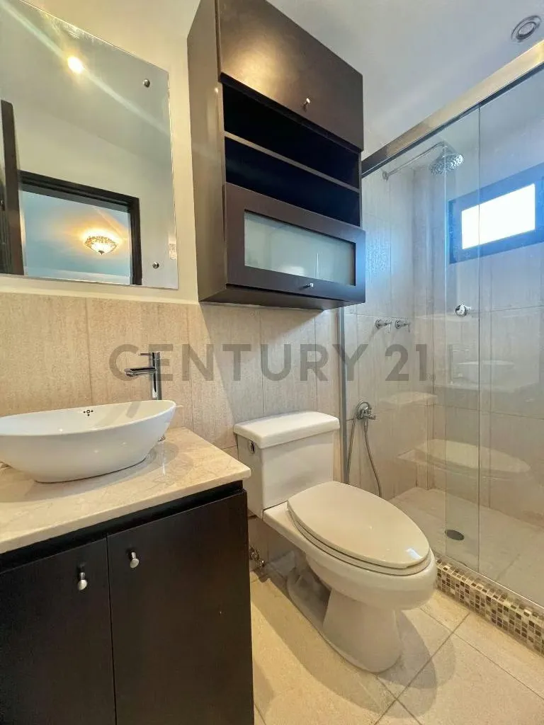 CASA EN VENTA LECHERIA C R VILLAS PARAGUACHI - 11