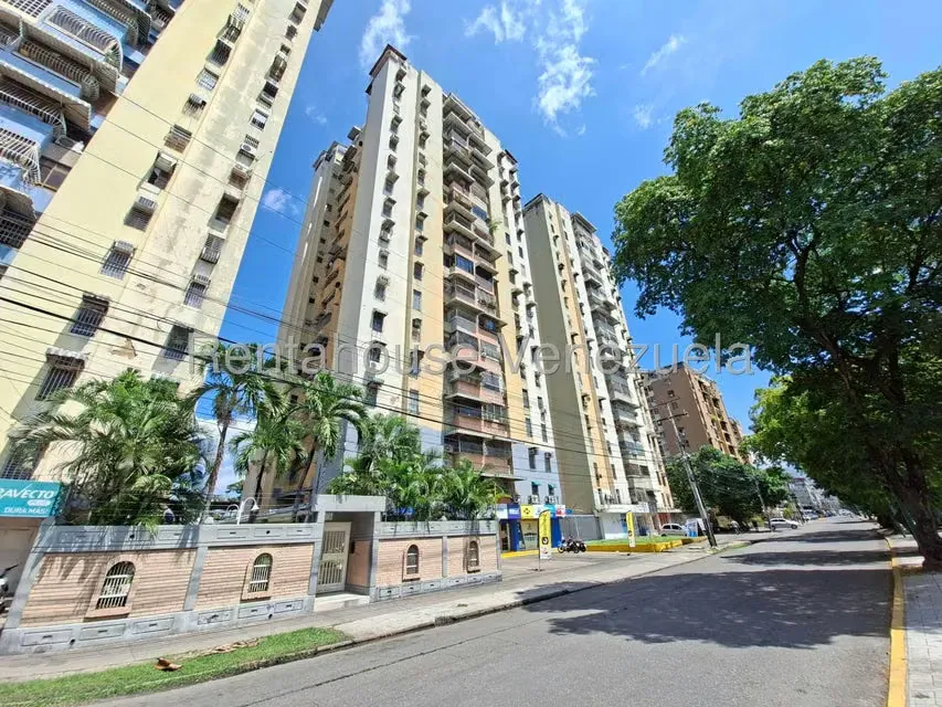 Apartamento (1 Nivel) en Venta en Urbanizacion El Centro, Aragua