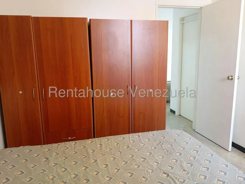 Apartamento (1 Nivel) en Alquiler en El Marques, Distrito Metropolitano - 12