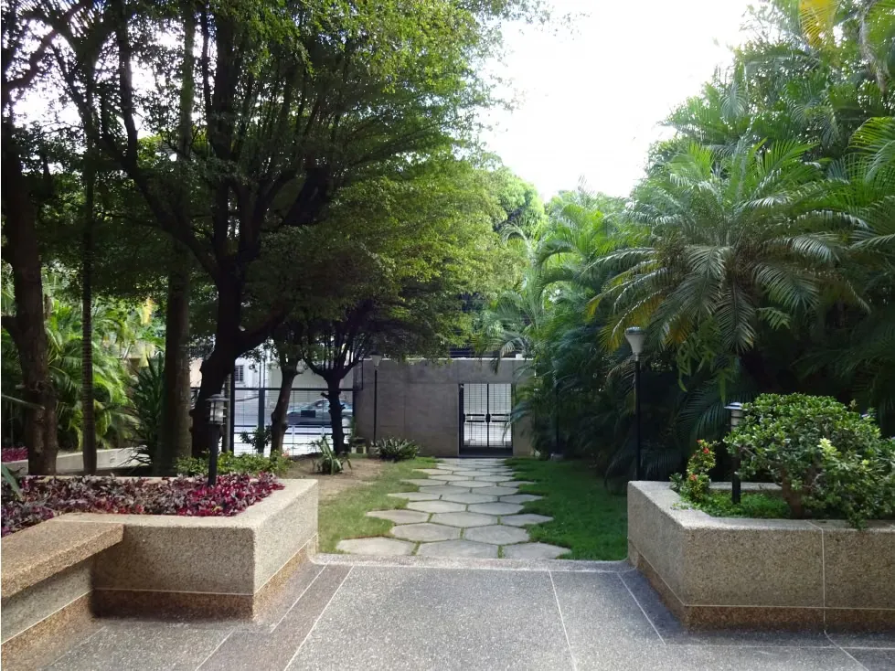 Se vende PH 516m2 4h+2s/6b+s/3p Santa Eduvigis 0822 - 4