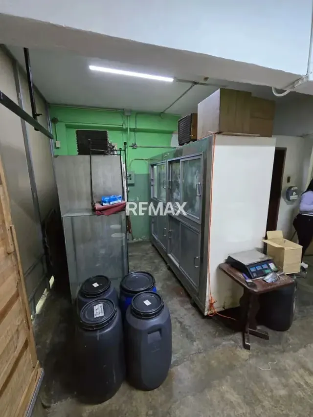 Fondo de Comercio en Venta Calle 31 entre Carreras 21 y 22 Zona Centro - Barquisimeto - 7