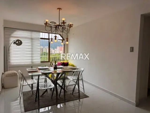 Apartamento remodelado de 94 mts² en Res. Mallorca en Prebo (frente al Shopping Center) - 5