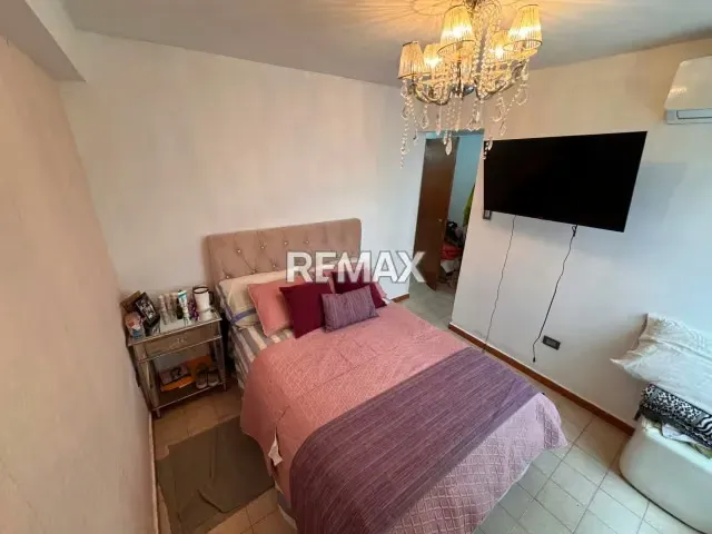 Apartamento remodelado de 94 mts² en Res. Mallorca en Prebo (frente al Shopping Center) - 7
