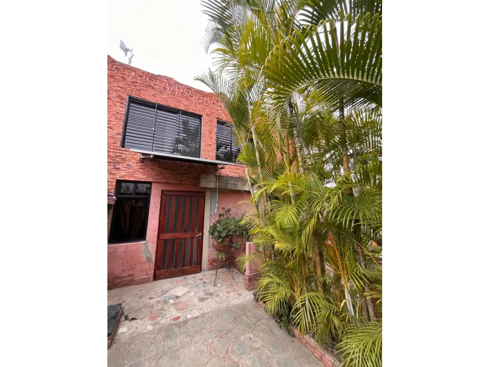 Se alquila casa tipo Townhouse 140m2 Macaracuay 0797