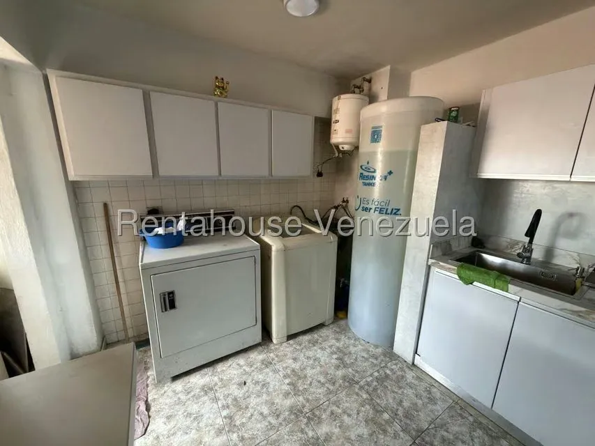Apartamento (1 Nivel) en Venta en Parroquia La Candelaria, Distrito Metropolitano - 7