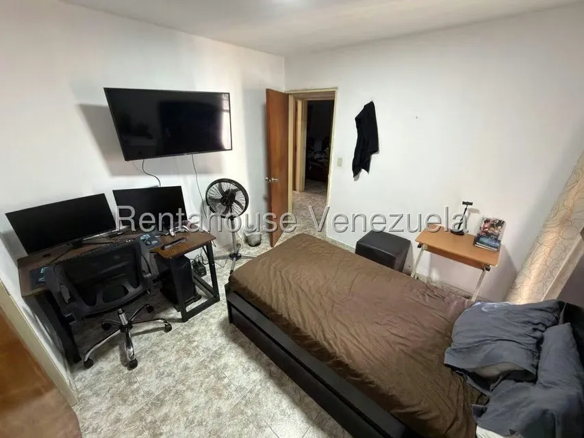 Apartamento (1 Nivel) en Venta en Parroquia La Candelaria, Distrito Metropolitano - 8