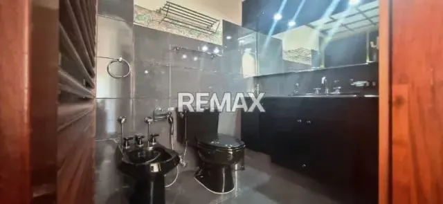CASA EN VENTA - URB. MIRANDA - 13