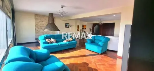 CASA EN VENTA - URB. MIRANDA - 3