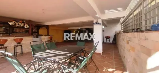 CASA EN VENTA - URB. MIRANDA - 9