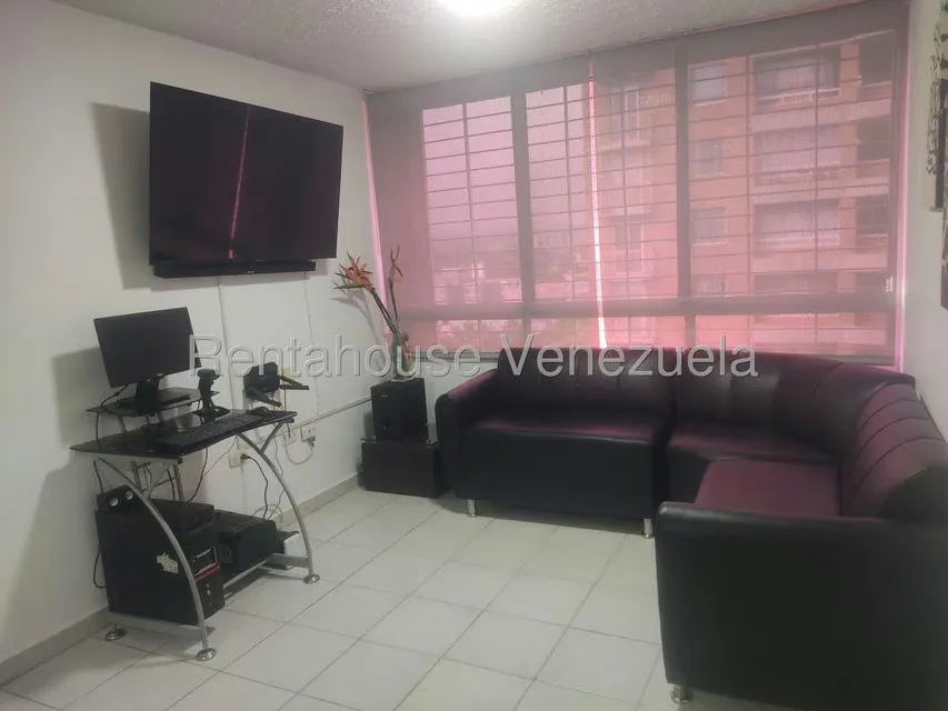 Apartamento (1 Nivel) en Venta en Zona Oeste, Lara - 2