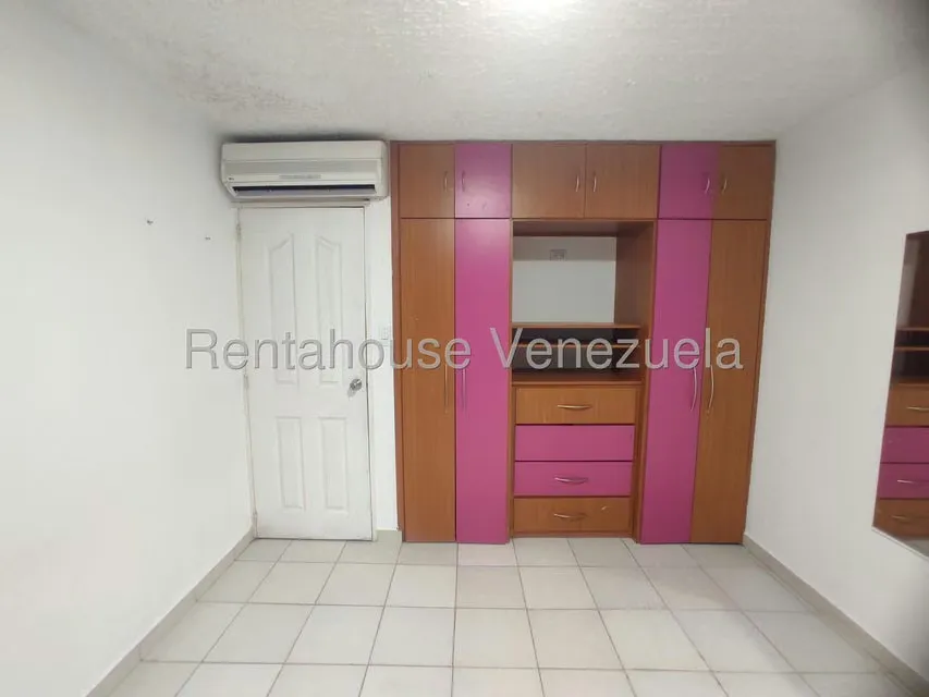 Apartamento (1 Nivel) en Venta en Zona Oeste, Lara - 12