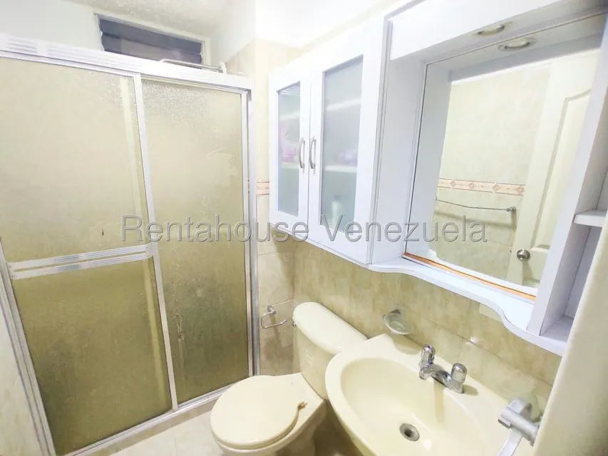 Apartamento (1 Nivel) en Venta en Zona Oeste, Lara - 15