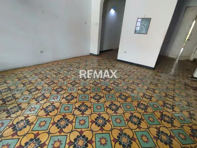 CASA EN VENTA CALLE CARABOBO - 3