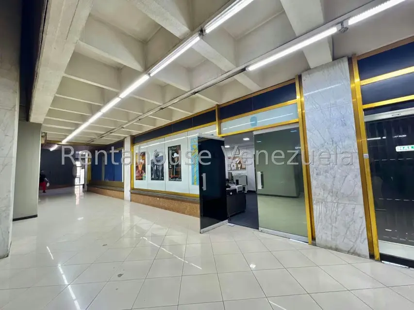 Local Comercial en Venta en Parroquia Santa Rosalia, Distrito Metropolitano - 2